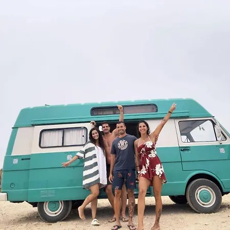 Rent A Vw Lt31 Camper With Blue Classics Campo de lujo *